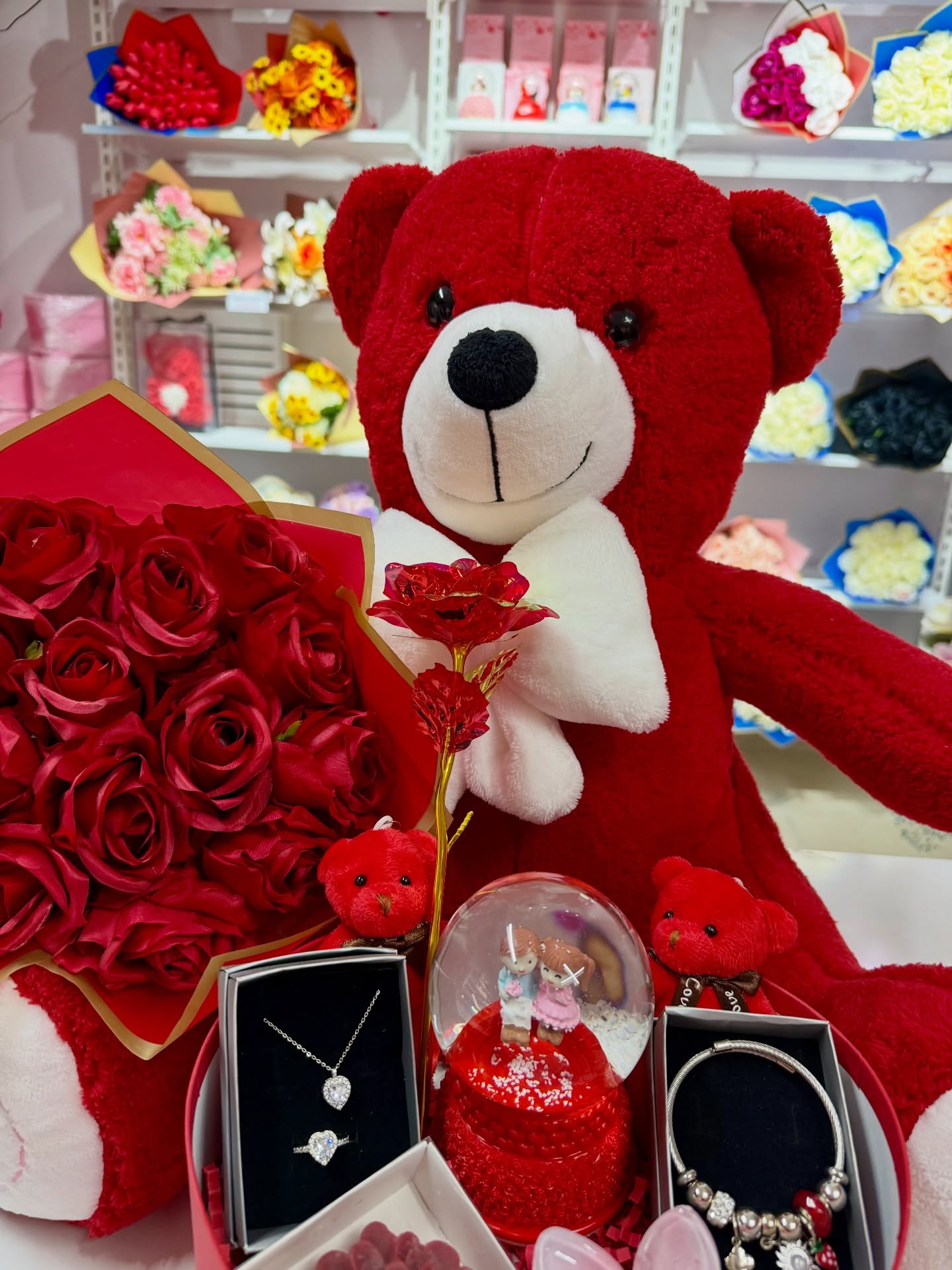 Romantik Kırmızı Ayıcık Hediye Seti