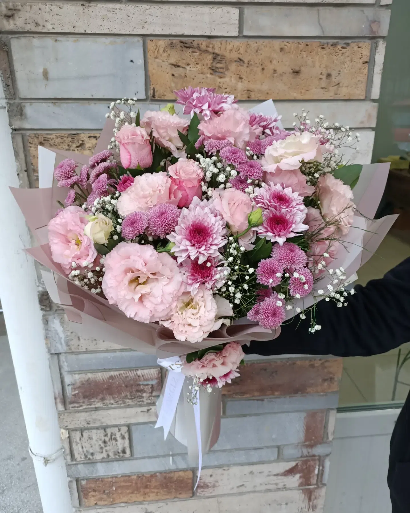 Pembe Gül ve Krizantem Buketi