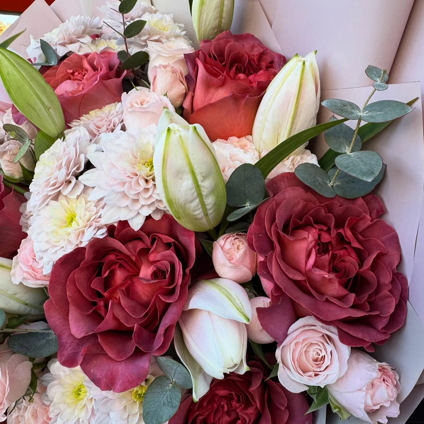 Bordo Gül ve Pembe Lilyum Buketi