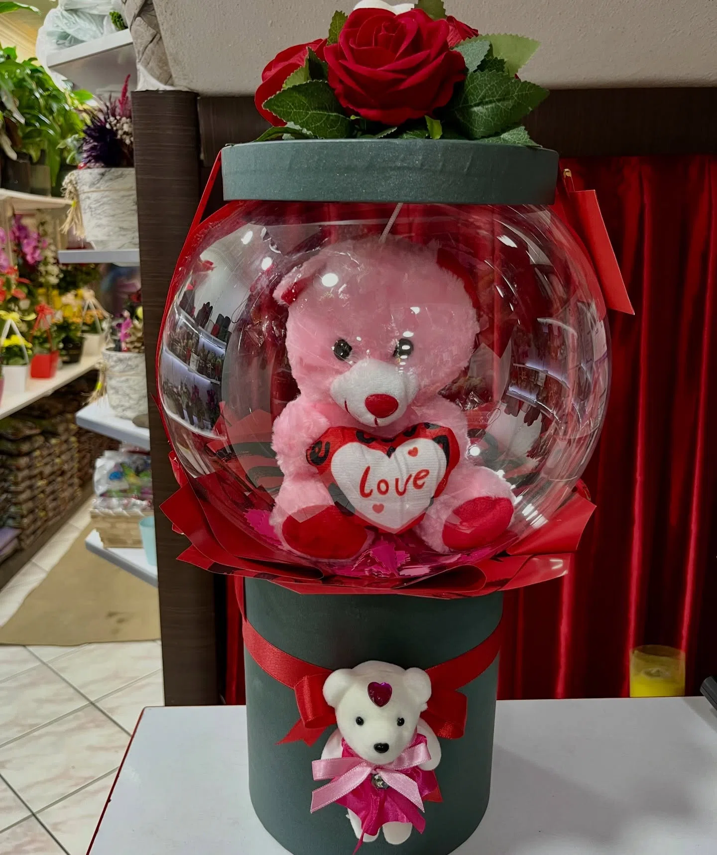 Balon İçinde Pembe Ayıcık – Aşkın En Tatlı Hali!